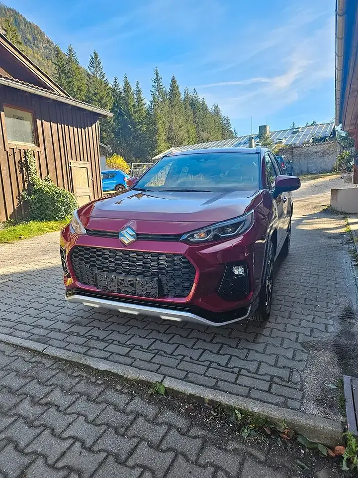 Suzuki Across Hybrid Comfort+ - Thumbnail 4