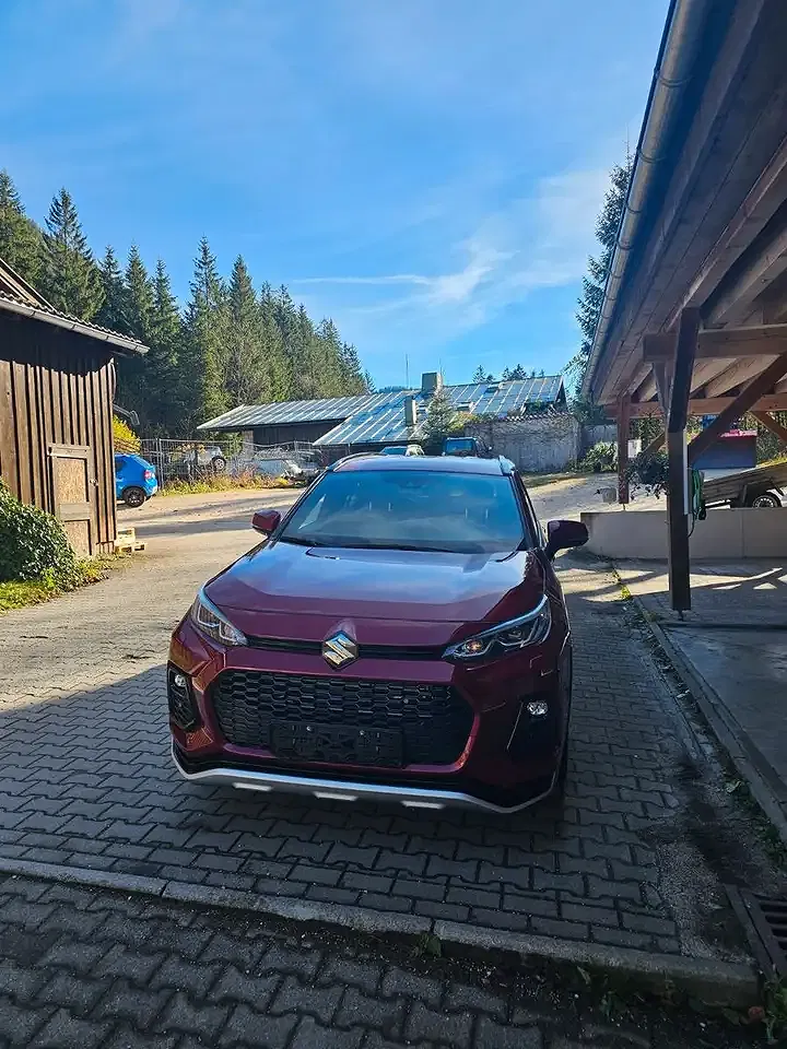 Suzuki Across Hybrid Comfort+ - Thumbnail 6