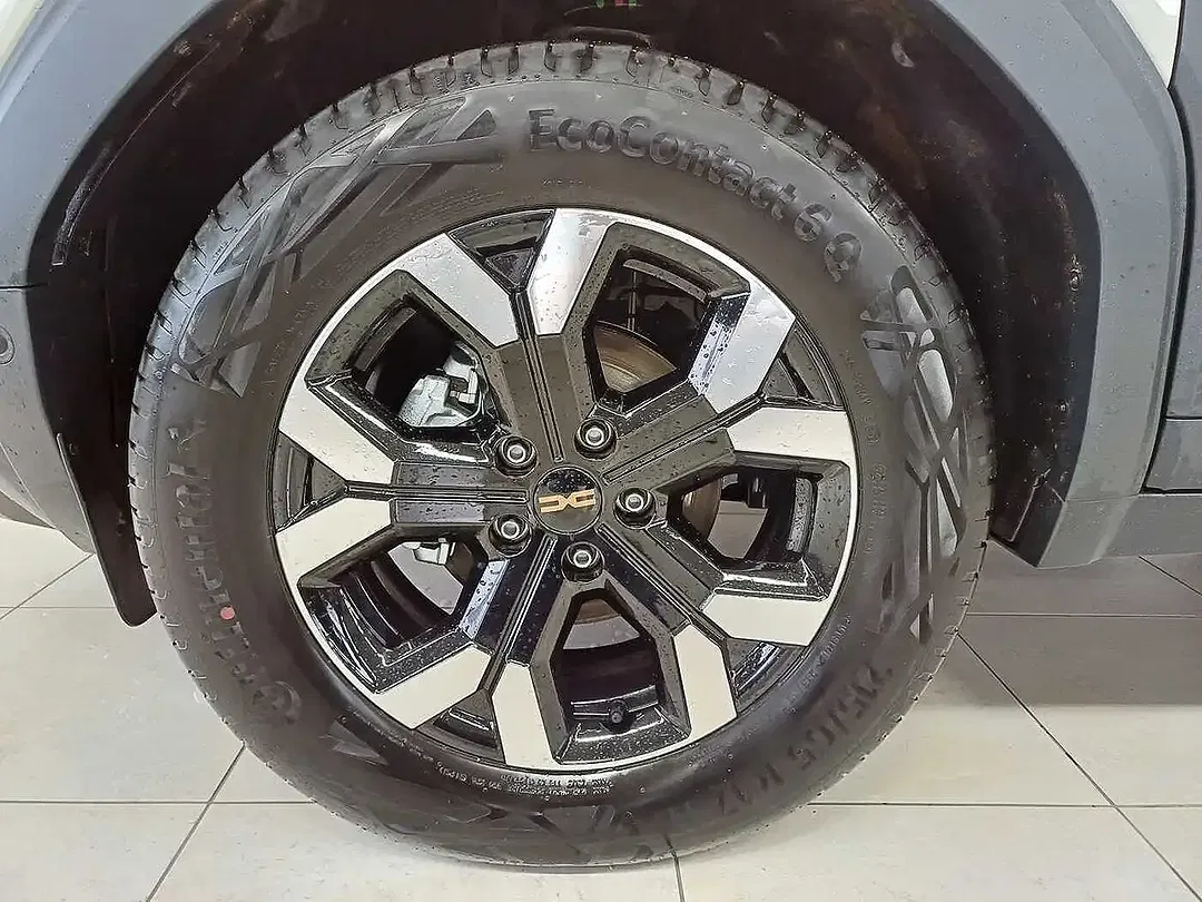 Dacia Duster TCe Extreme - foto 12