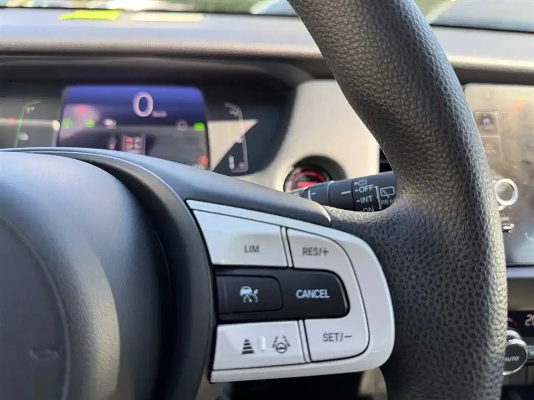 Honda Jazz 1.5 Hybrid Elegance - Thumbnail 17