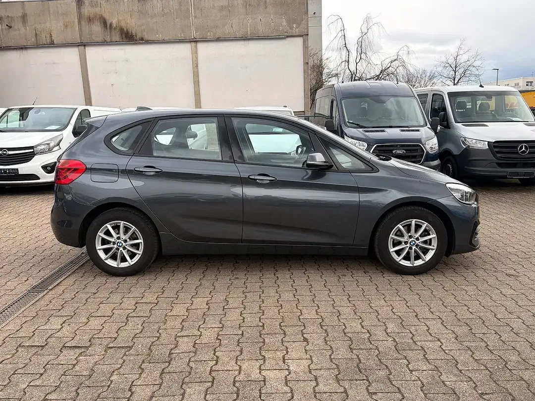 BMW 216 Active Tourer Advantage - Thumbnail 4