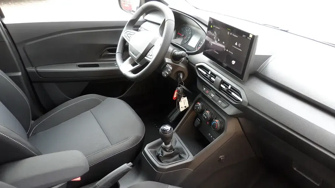 Dacia Sandero SCe Essential - Thumbnail 9