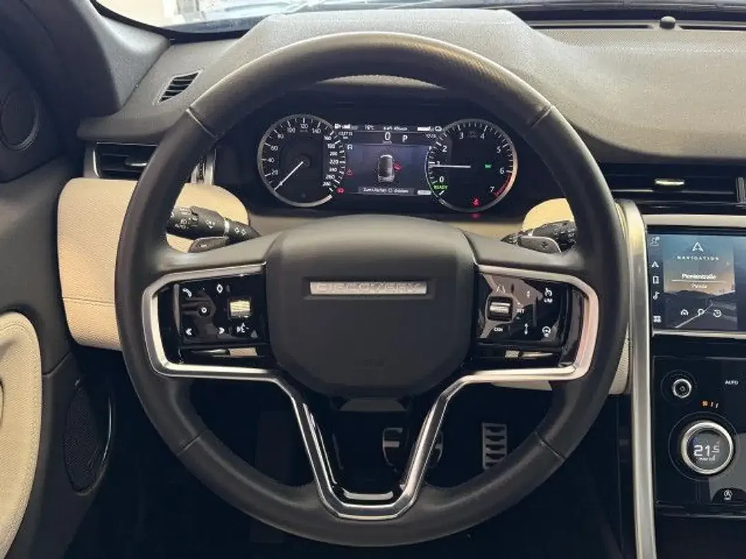 Land Rover Discovery P300e Sport SE - Thumbnail 11