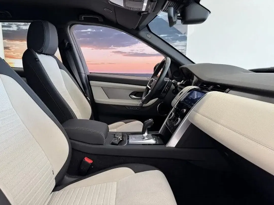 Land Rover Discovery P300e Sport SE - Thumbnail 4