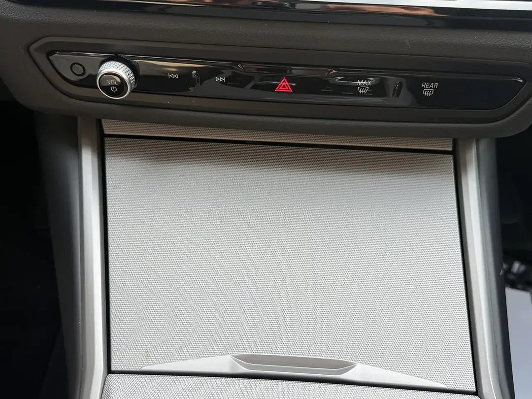 BMW 320 AUT xDrive Touring - Thumbnail 15