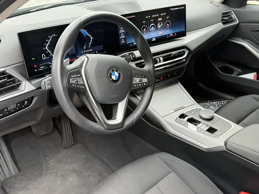 BMW 320 AUT xDrive Touring - Thumbnail 9