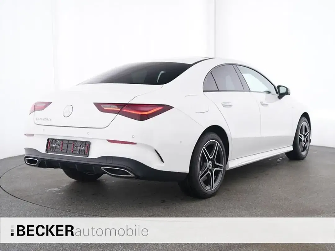 Mercedes-Benz CLA 250 AMG Premium Night - Thumbnail 2