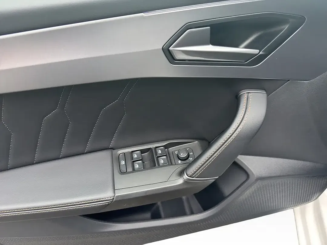 CUPRA Leon 2.0 TDI DSG Sportstourer - Thumbnail 10
