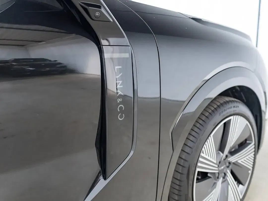 Lynk & Co 08 - Thumbnail 7
