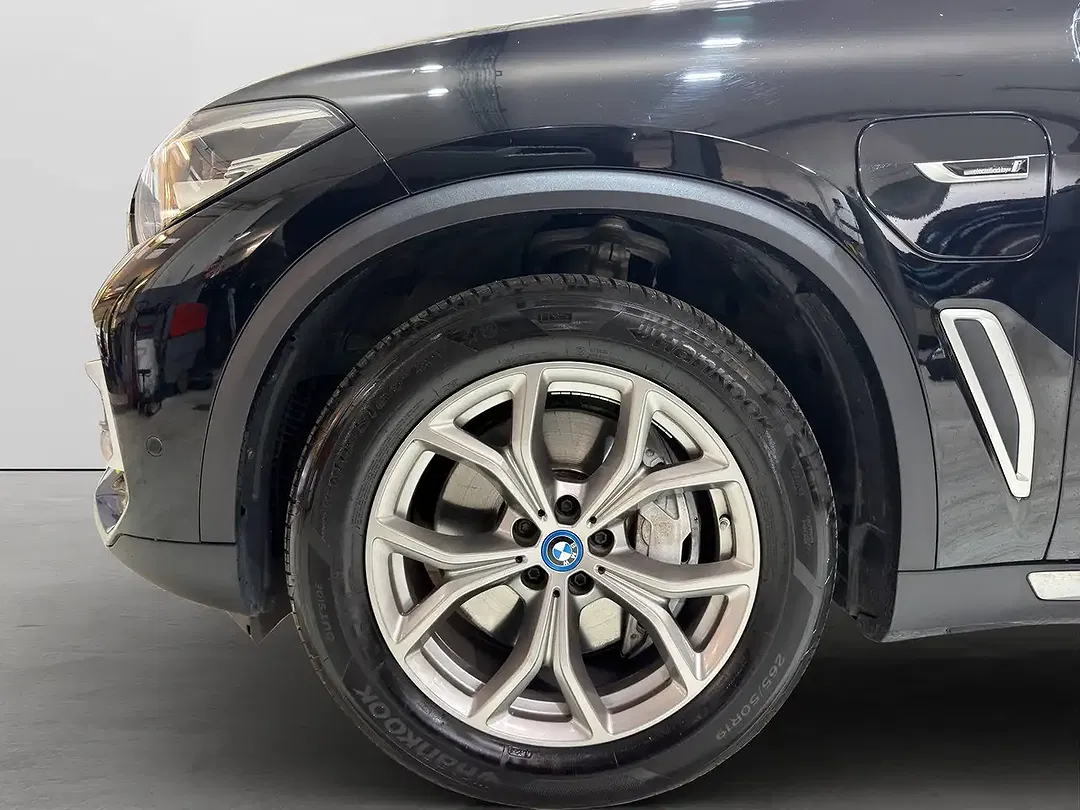 BMW X5 xDrive - Thumbnail 11