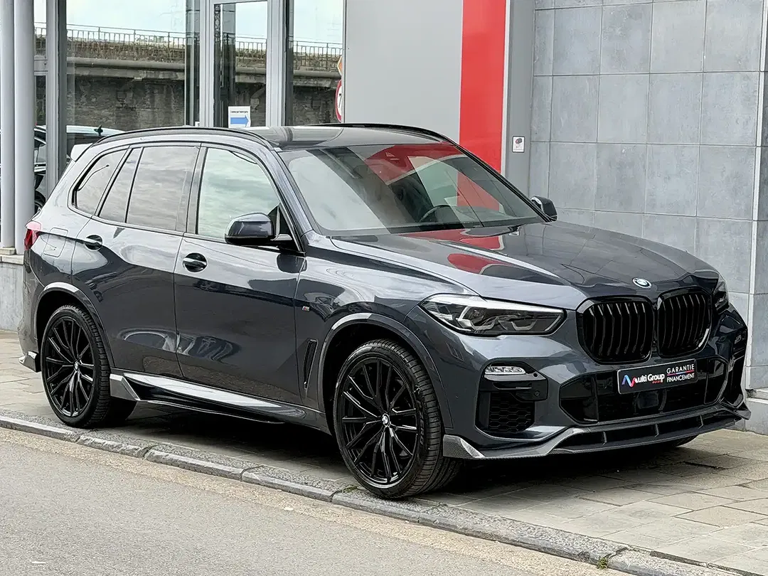 BMW X5 M - Thumbnail 4