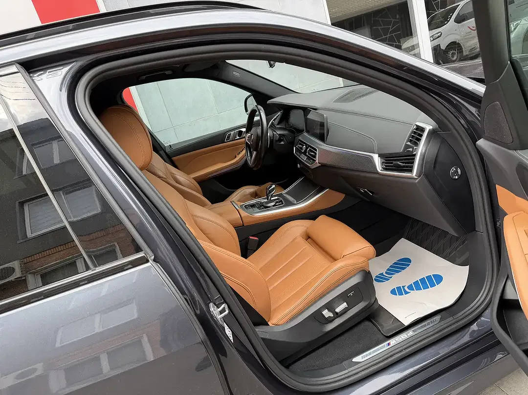 BMW X5 M - Thumbnail 5