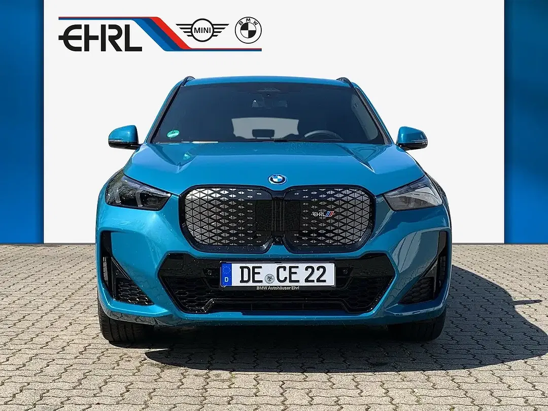 BMW iX1 xDrive M - foto 2