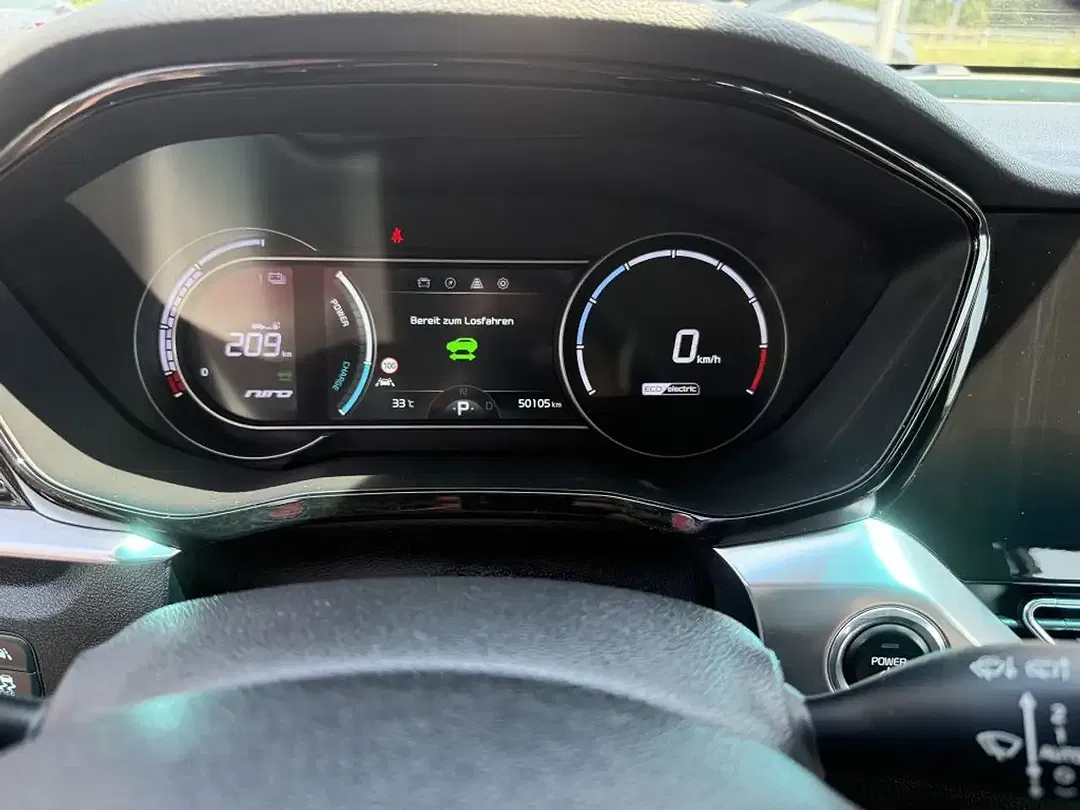 Kia Niro Vision - Thumbnail 12