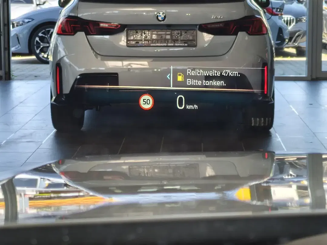 BMW 520 M Sport Touring - Thumbnail 10