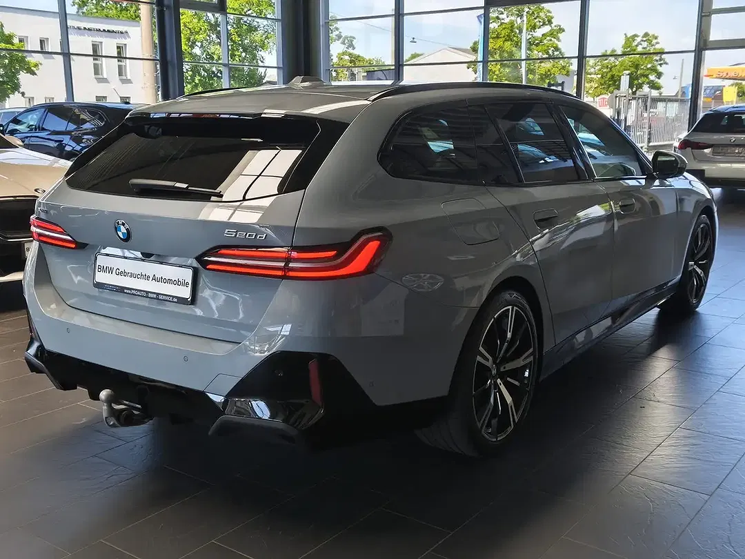 BMW 520 M Sport Touring - Thumbnail 7