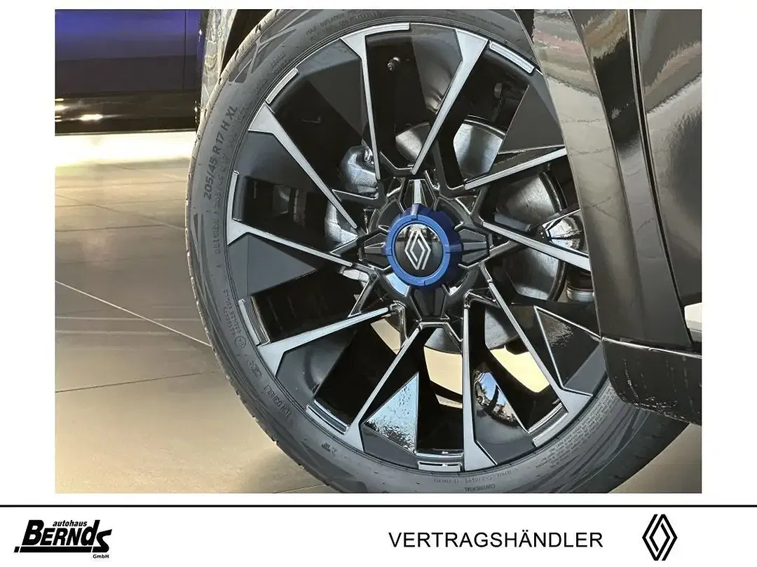 Renault Clio TCe - Thumbnail 11