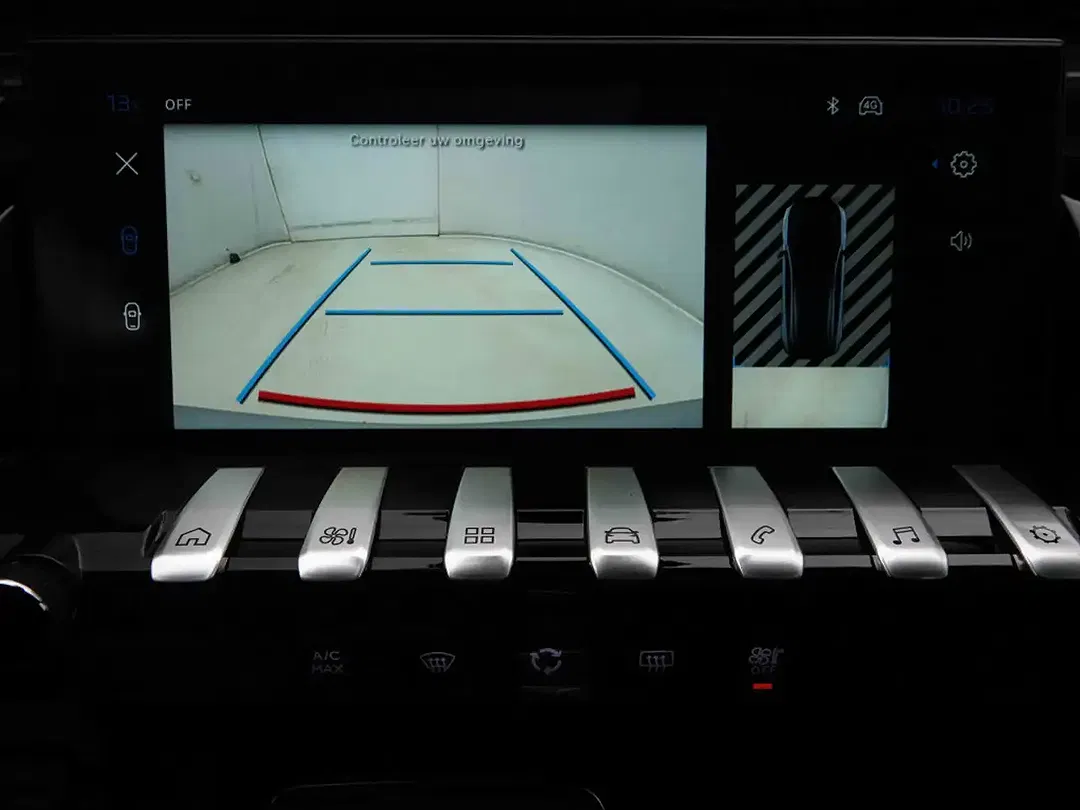 Peugeot 508 225 EAT8 PHEV Allure SW - Thumbnail 12