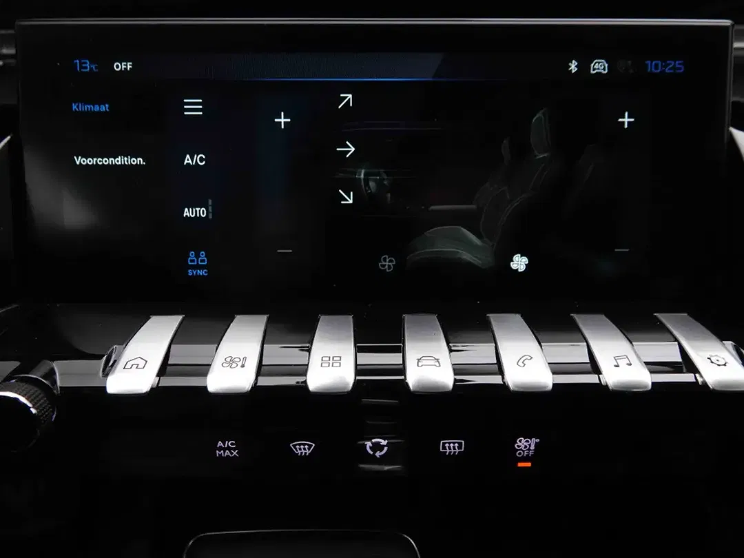 Peugeot 508 225 EAT8 PHEV Allure SW - Thumbnail 13