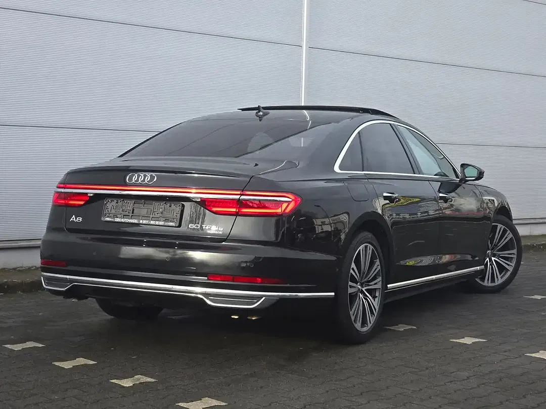 Audi A8 60 TFSI e quattro - Thumbnail 5