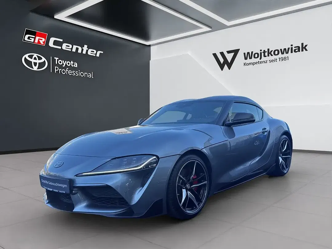 Toyota Supra Legend - foto 1