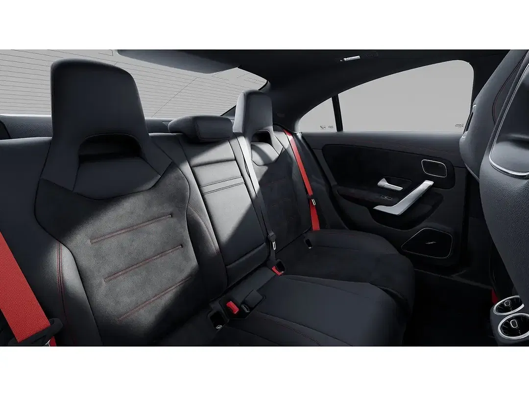 Mercedes-Benz CLA 45 AMG 4MATIC Burmester Night - Thumbnail 5