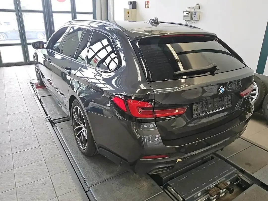 BMW 530 M Sport - Thumbnail 4