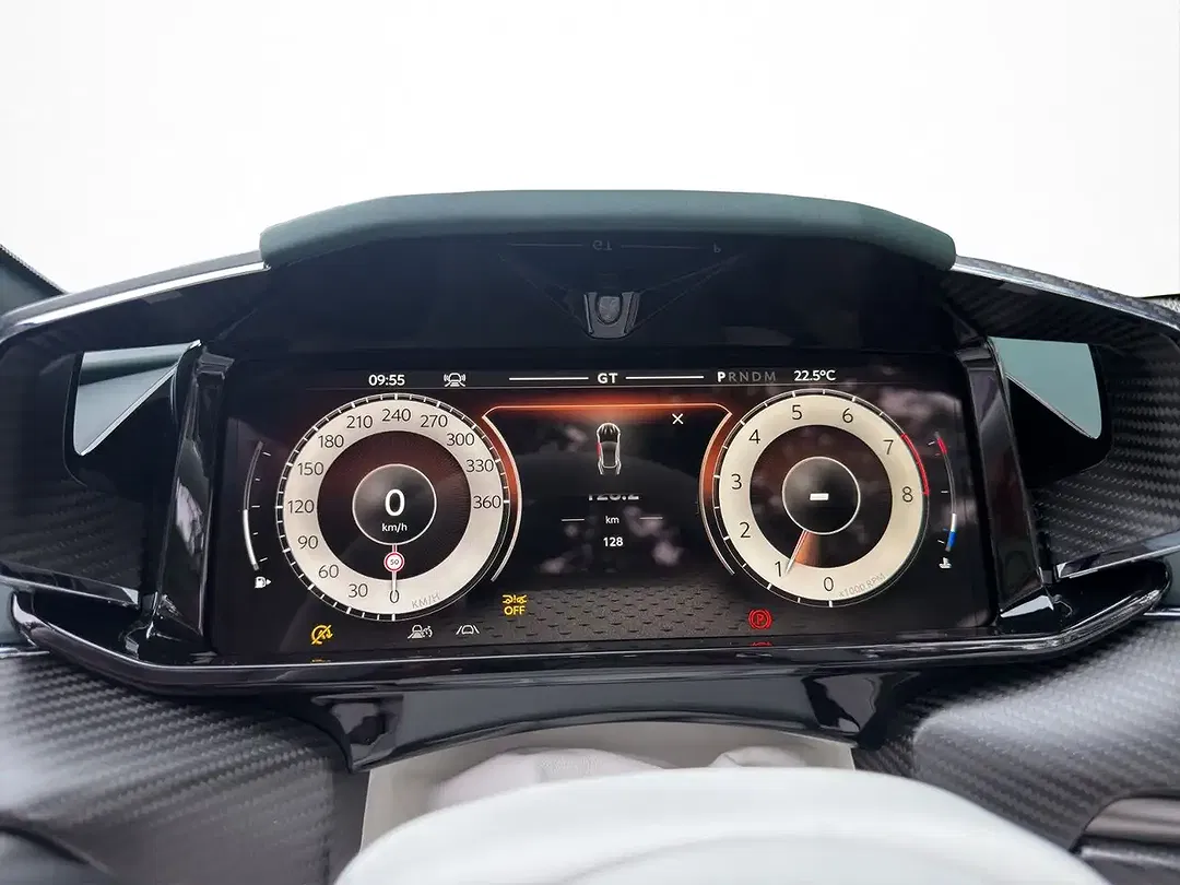 Aston Martin Vanquish Volante - Thumbnail 13