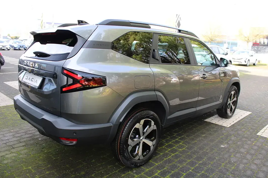 Dacia Bigster MHEV Journey - Thumbnail 9