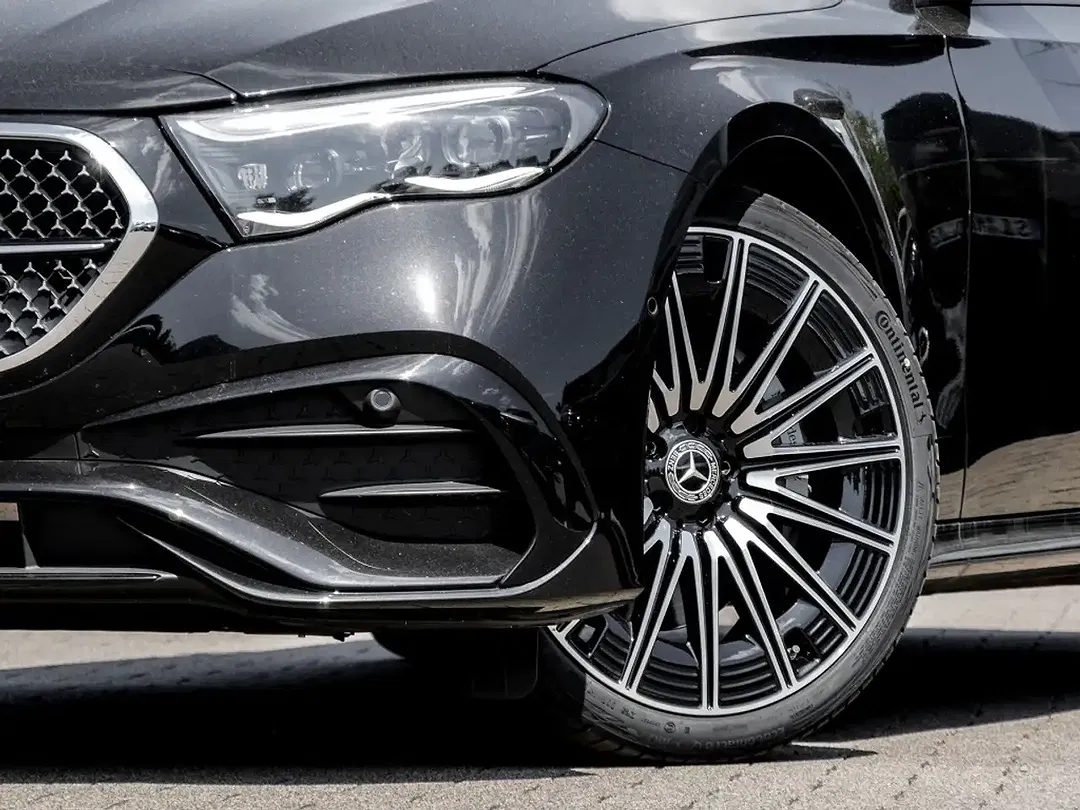 Mercedes-Benz E 200 Burmester - Thumbnail 5