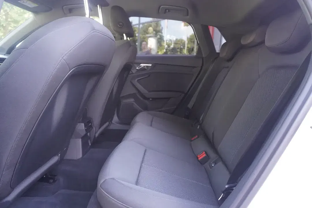 Audi A3 40 1.4 TFSI e Sportback Base - Thumbnail 11