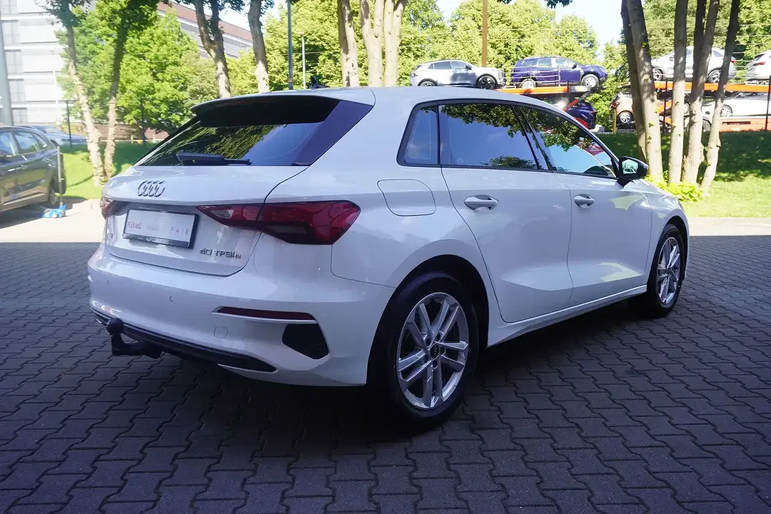 Audi A3 40 1.4 TFSI e Sportback Base - Thumbnail 5