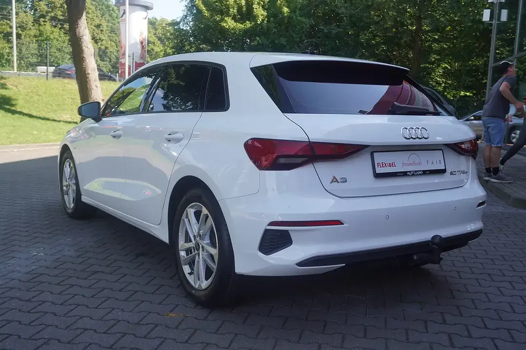 Audi A3 40 1.4 TFSI e Sportback Base - Thumbnail 7