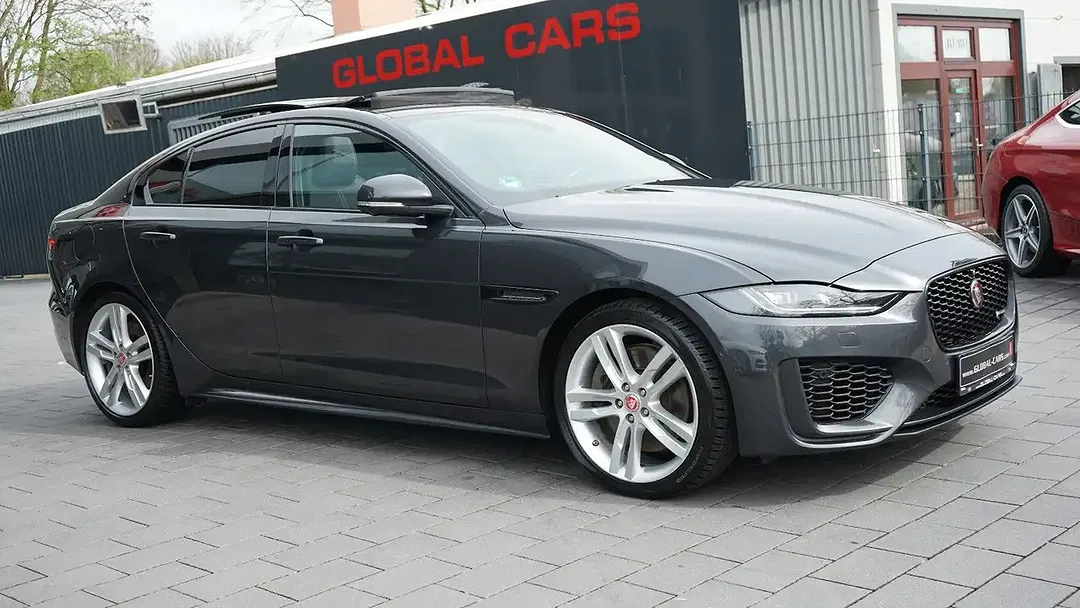 Jaguar XE P250 R-Dynamic SE Black - Thumbnail 14