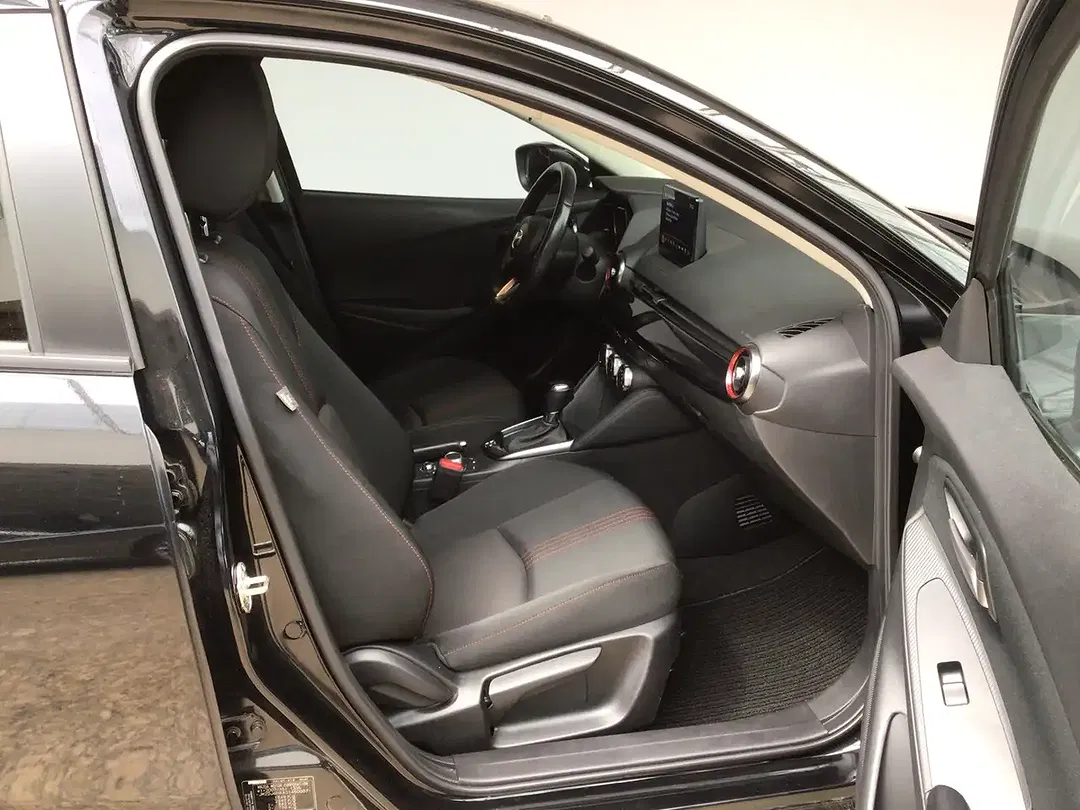 Mazda 2 1.5 SKYACTIV-G Homura - Thumbnail 9
