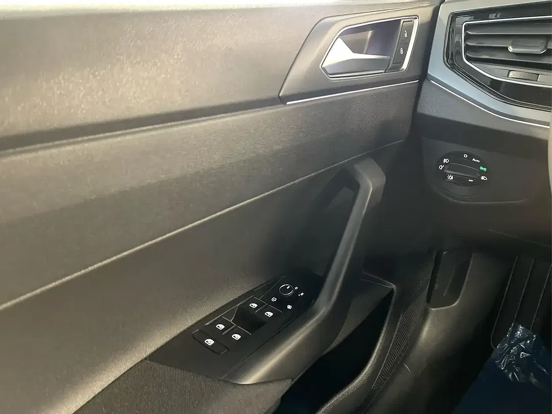 Volkswagen Taigo DSG R-Line Black Edition - Thumbnail 9