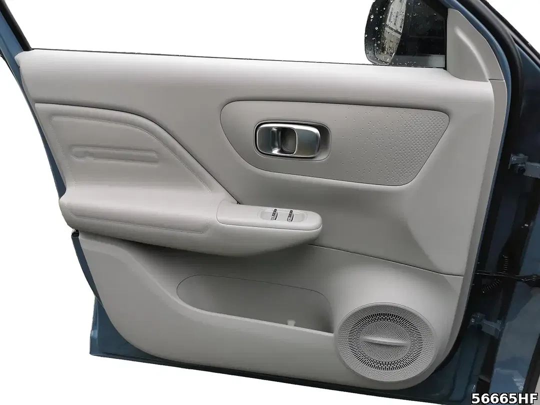 Leapmotor B10 - Thumbnail 13