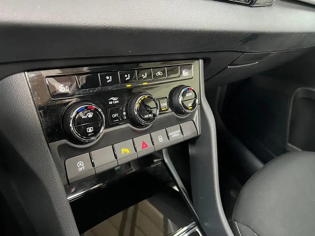 Skoda Karoq 1.5 TSI Clever - Thumbnail 13