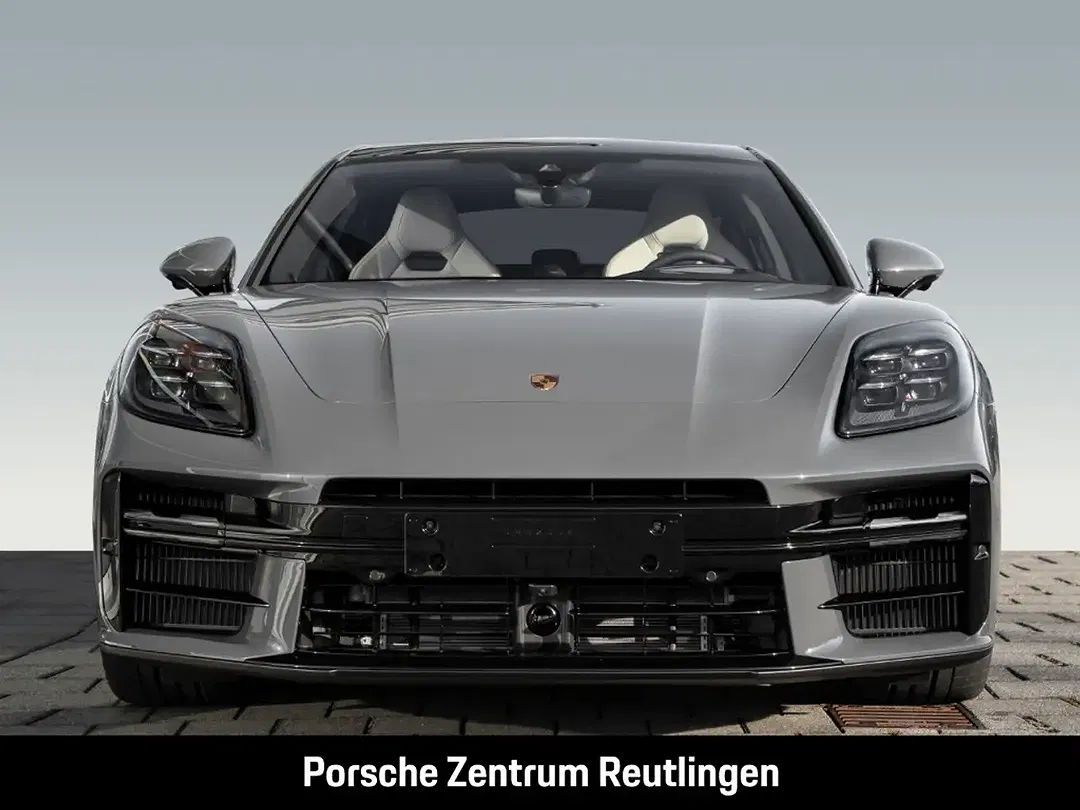 Porsche Panamera E-Hybrid 4 - Thumbnail 8