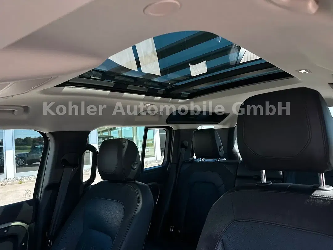 Land Rover Defender 2.0 110 S - Thumbnail 9