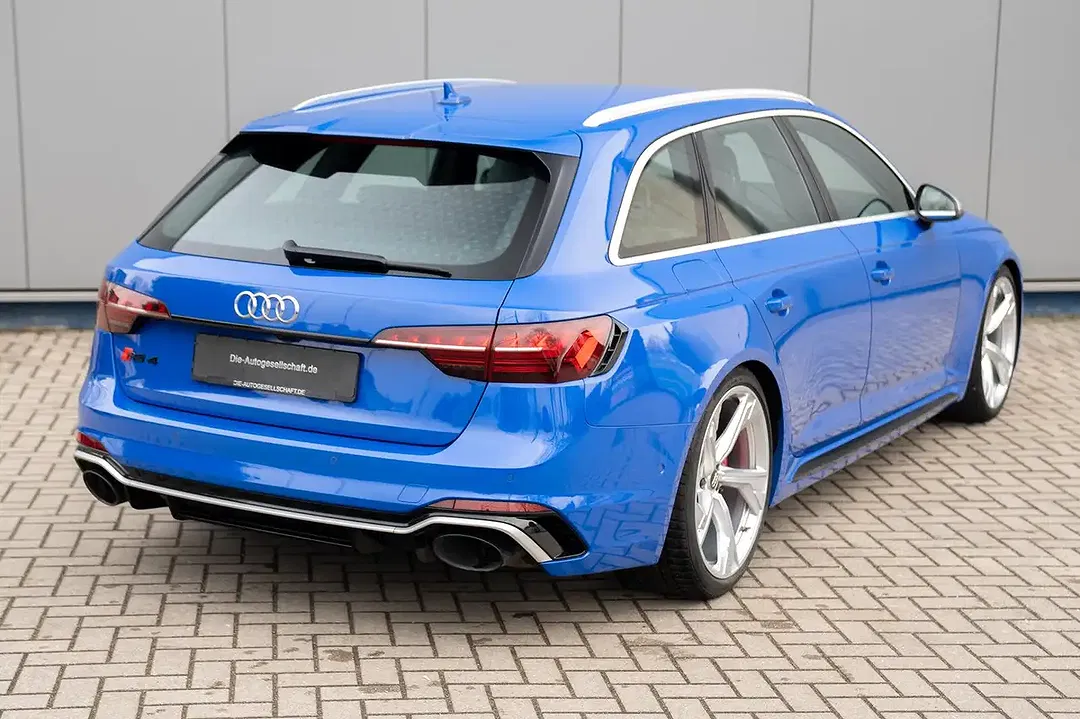 Audi RS4 2.9 TFSI Avant exclusive - Thumbnail 7