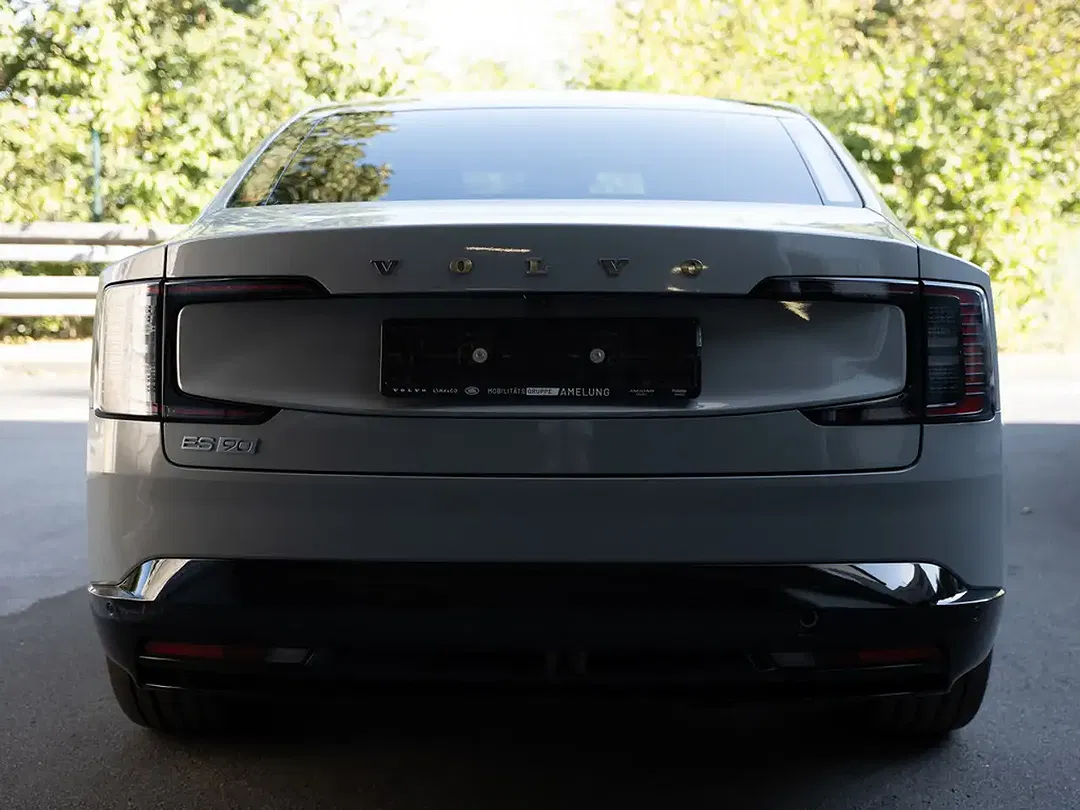 Volvo ES90 Single Motor Extended Range Plus - Thumbnail 4