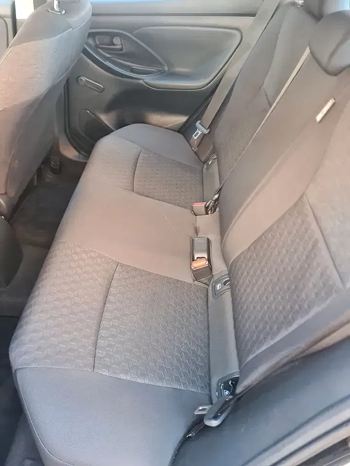 Toyota Yaris Comfort - Thumbnail 14