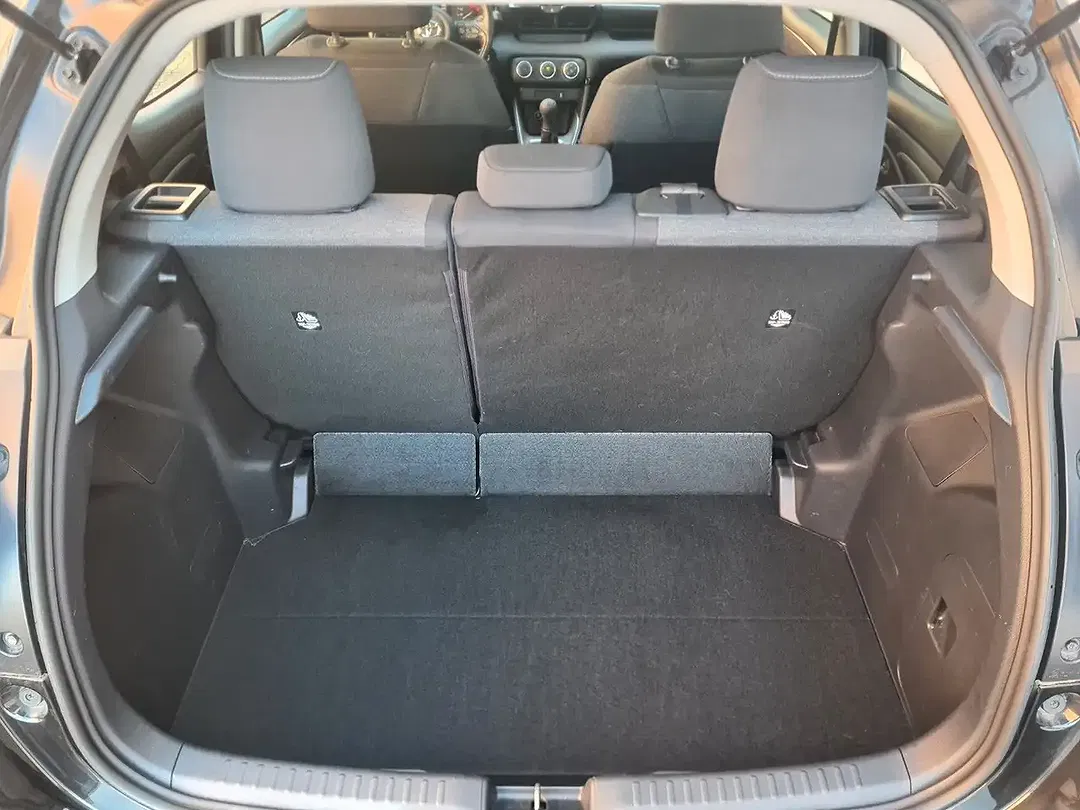 Toyota Yaris Comfort - foto 15