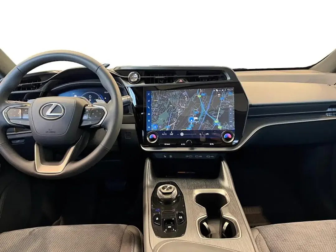 Lexus RZ - Thumbnail 10