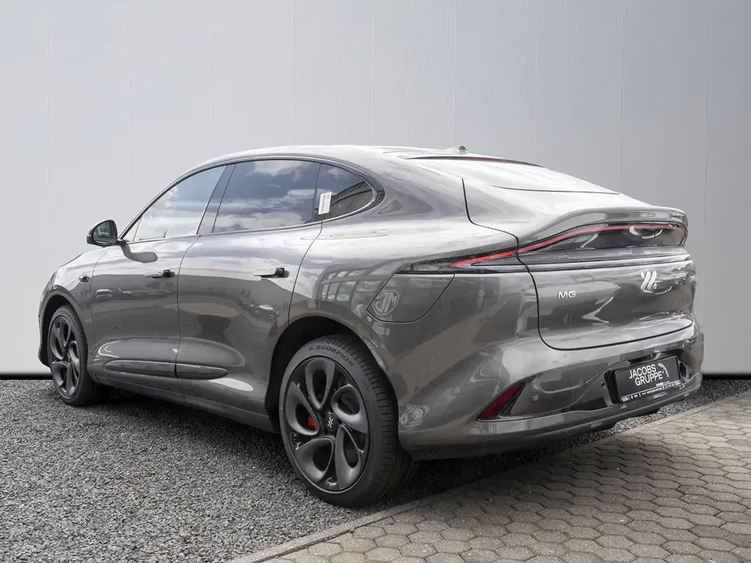 MG IM6 EV AWD Premium - Thumbnail 4