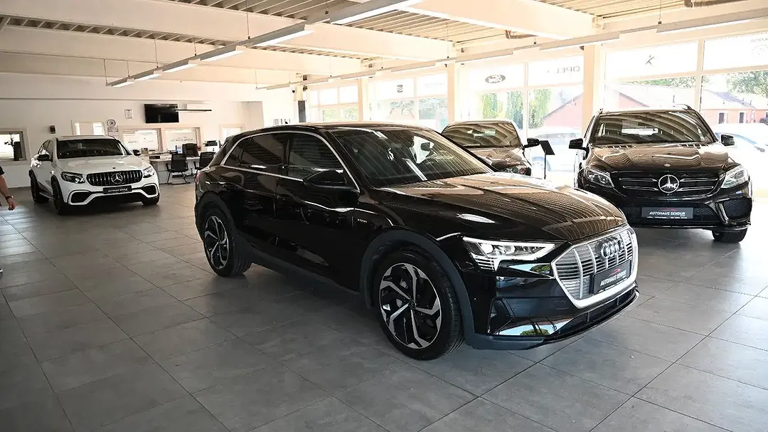 Audi e-tron 55 quattro - Thumbnail 11