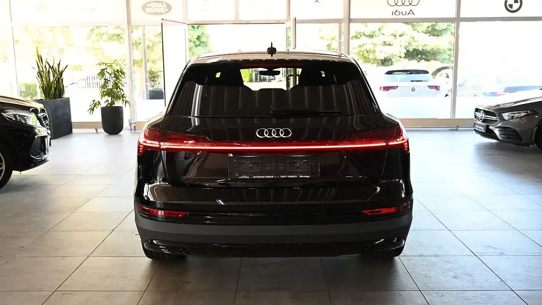 Audi e-tron 55 quattro - Thumbnail 7