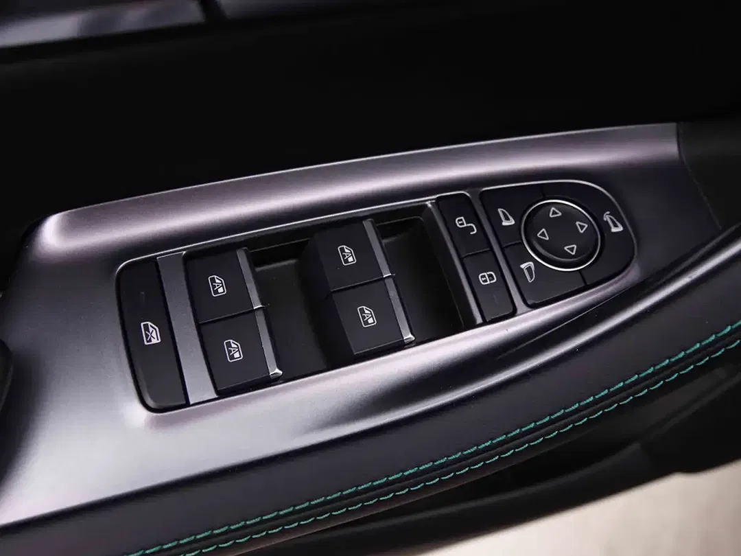 BYD Seal U PHEV EV Boost - Thumbnail 15