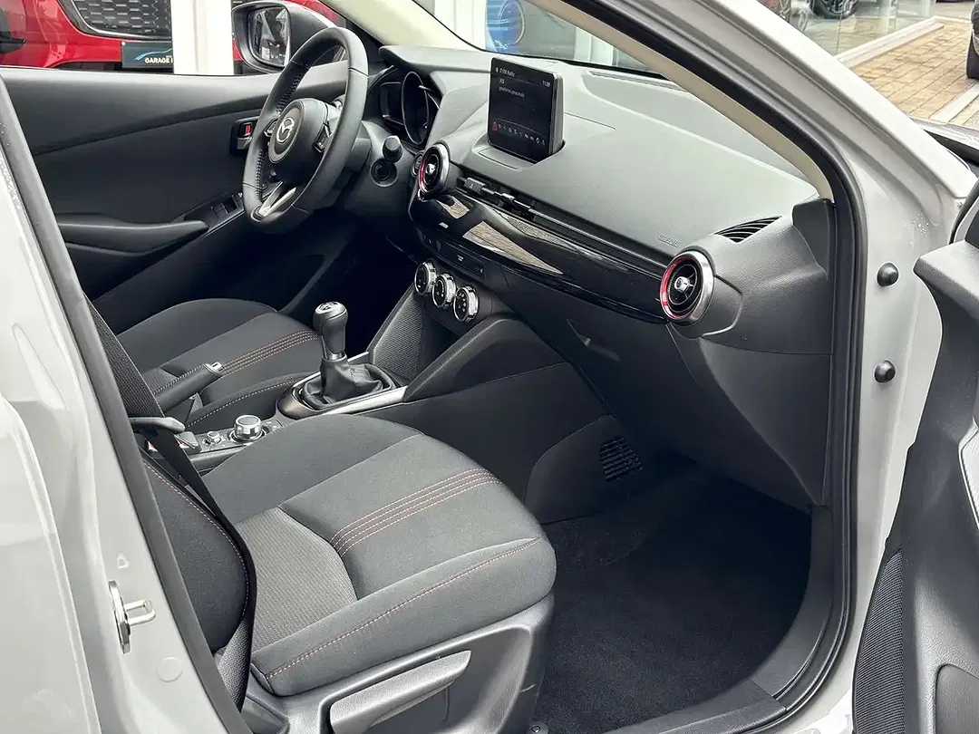 Mazda 2 1.5 MHEV Homura - Thumbnail 7